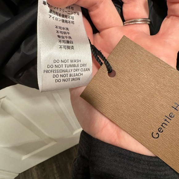 Gentle Herd “Puffy Channel-Quilt Jacket” Black, Size M and Size L - Picture 6 of 7